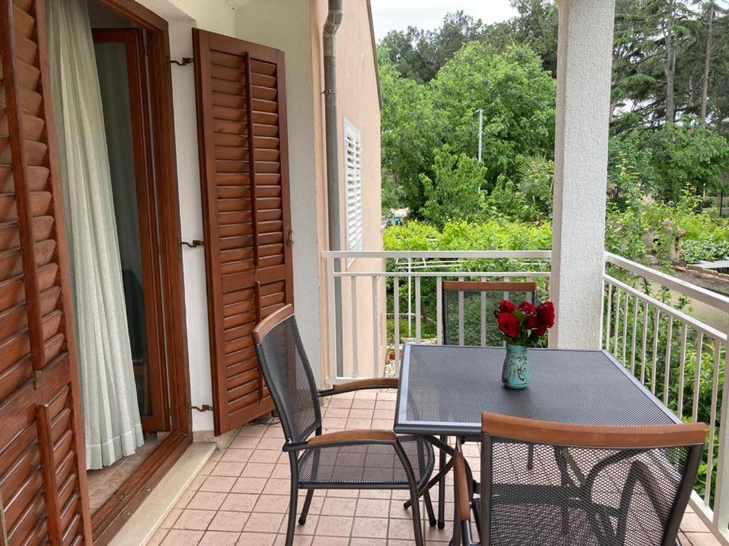 Ija Apartment Veglia Exterior foto
