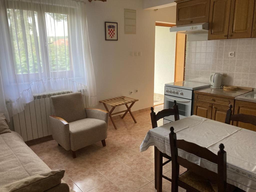 Ija Apartment Veglia Exterior foto
